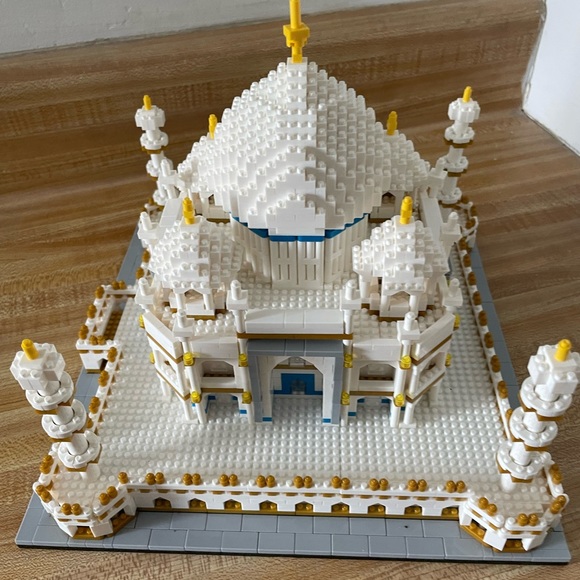 Nanoblock Taj Majal. Used - Picture 7 of 11